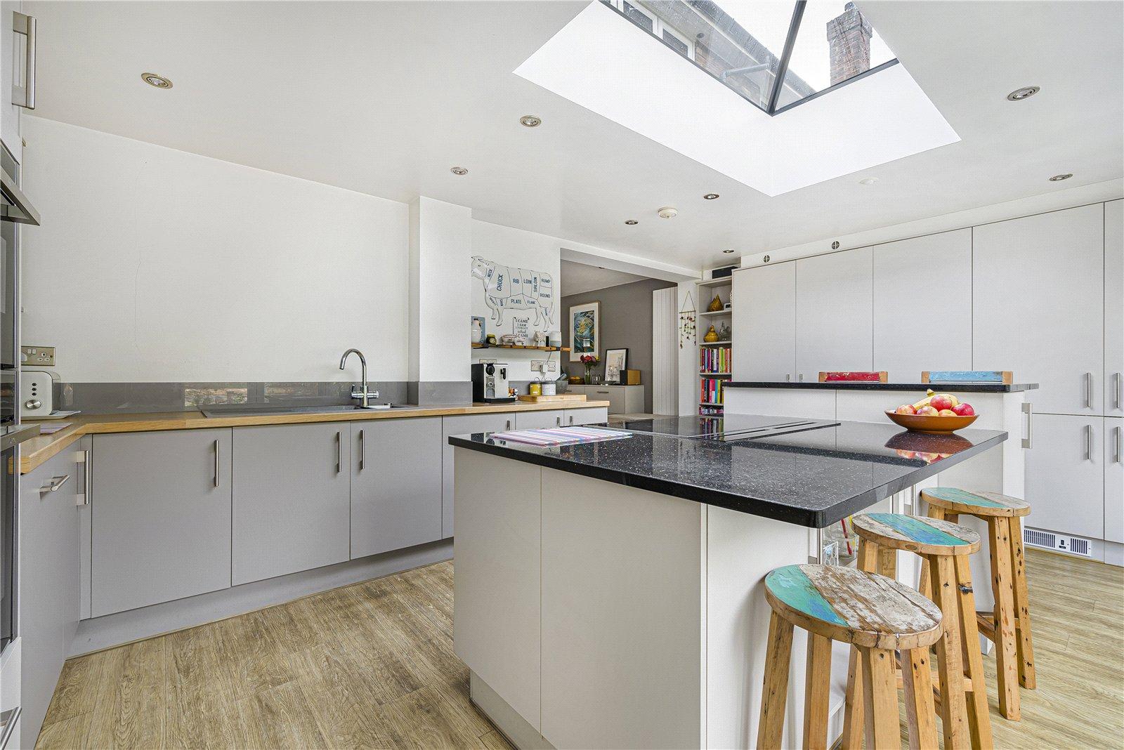4 bedroom house for sale in West Dartford | Robinson Jackson