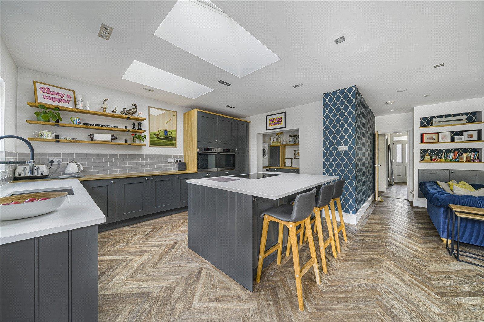 6 bedroom house for sale in West Dartford | Robinson Jackson