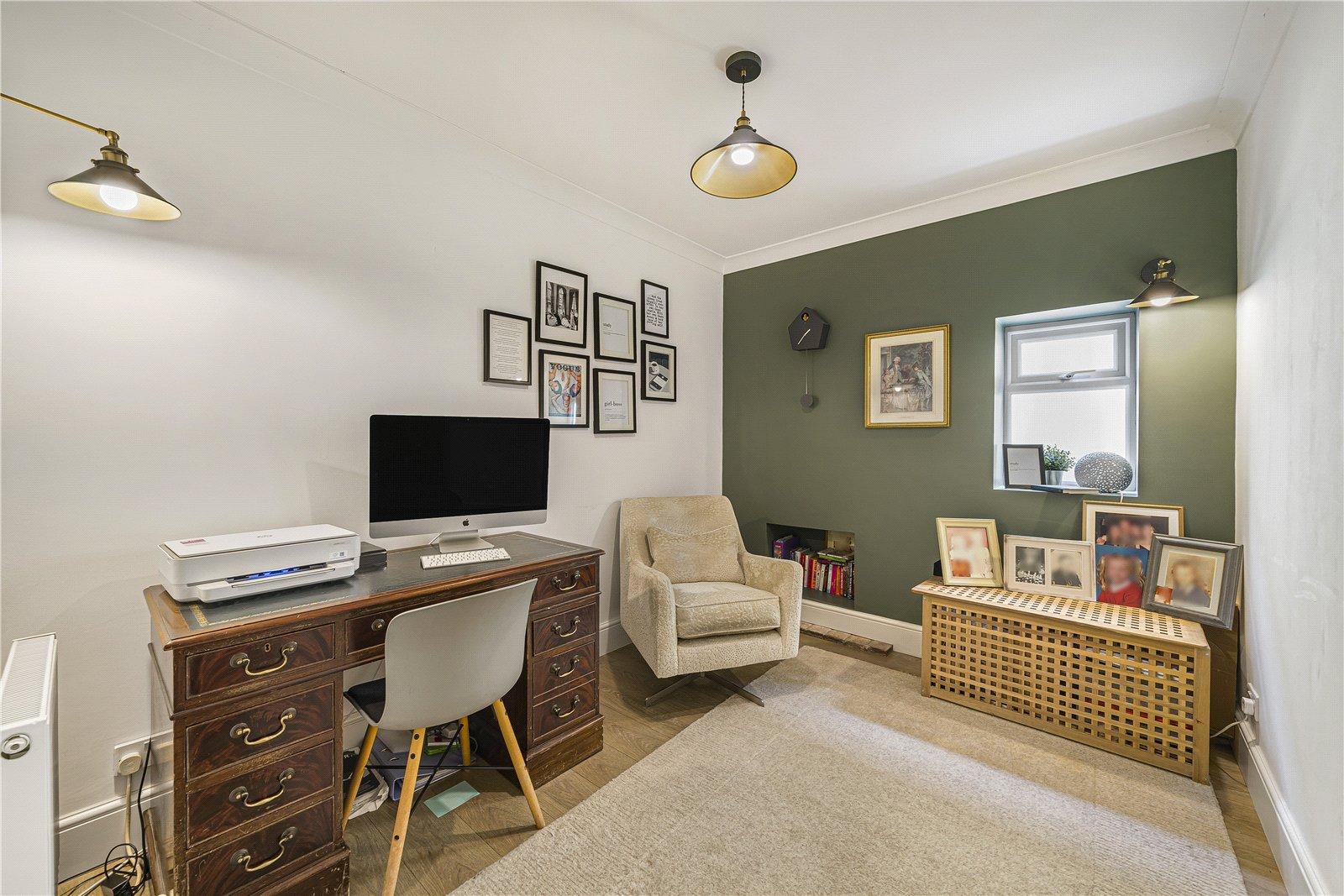 6 bedroom house for sale in West Dartford | Robinson Jackson