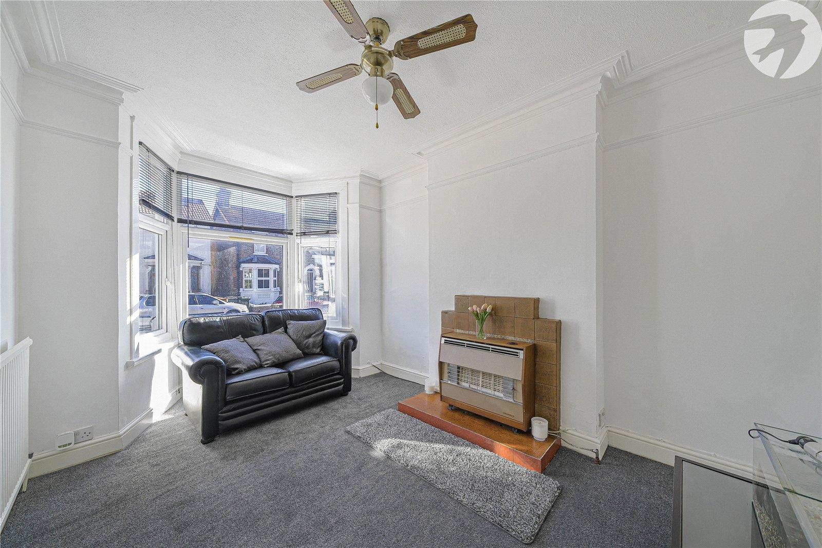 4 bedroom house for sale in Dartford | Robinson Jackson
