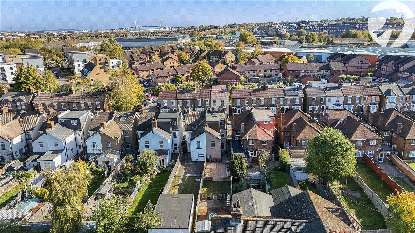 4 bedroom house for sale in Dartford | Robinson Jackson