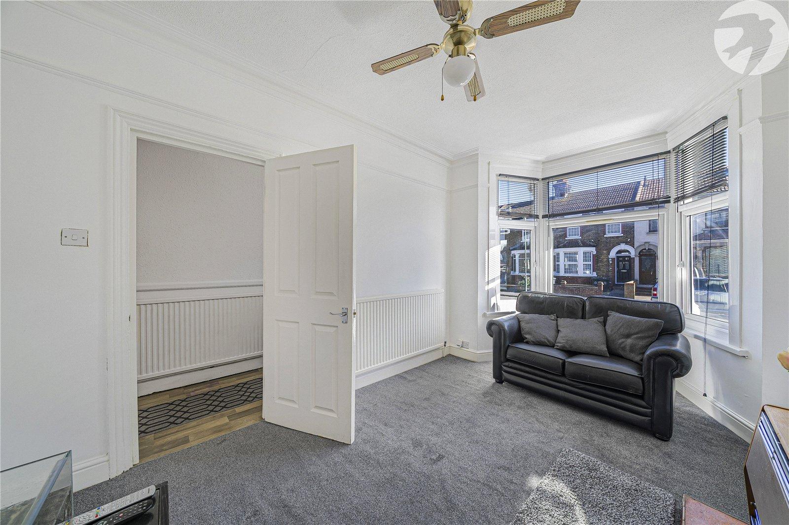 4 bedroom house for sale in Dartford | Robinson Jackson