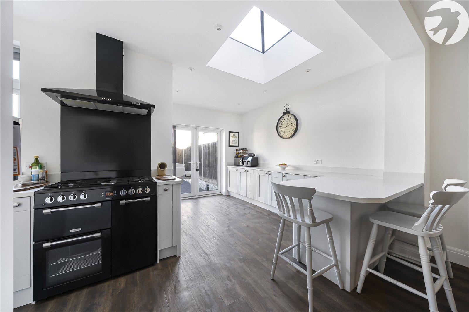4 bedroom house for sale in West Dartford | Robinson Jackson