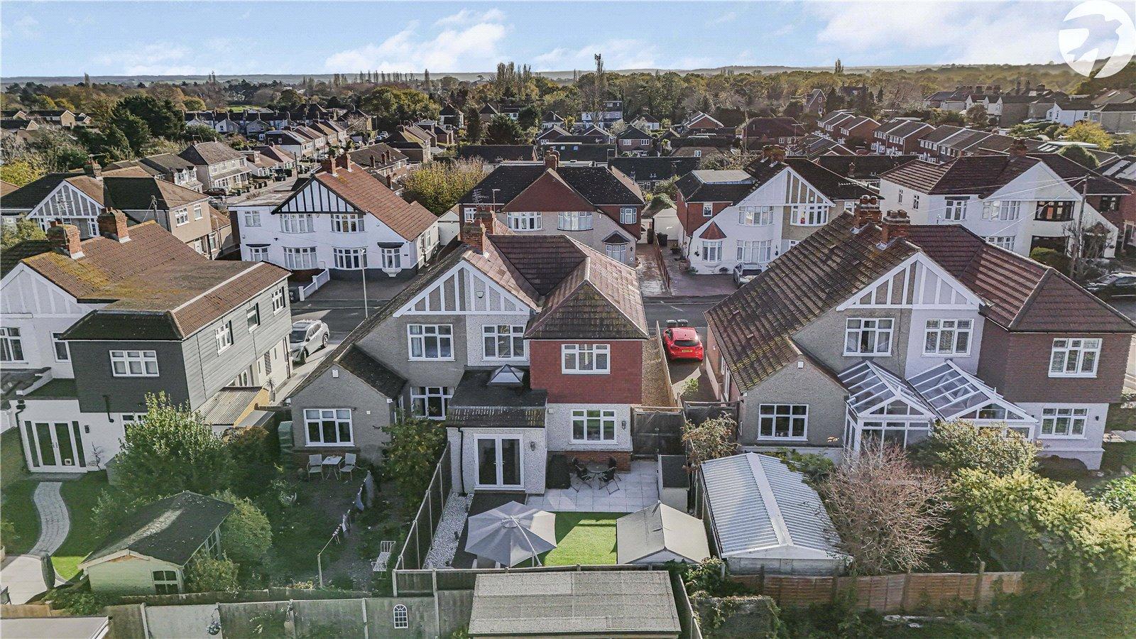 4 bedroom house for sale in West Dartford | Robinson Jackson