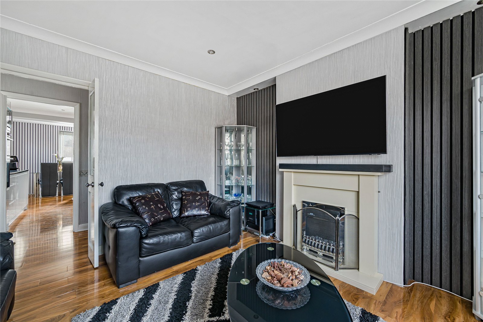 2 bedroom house for sale in Dartford | Robinson Jackson
