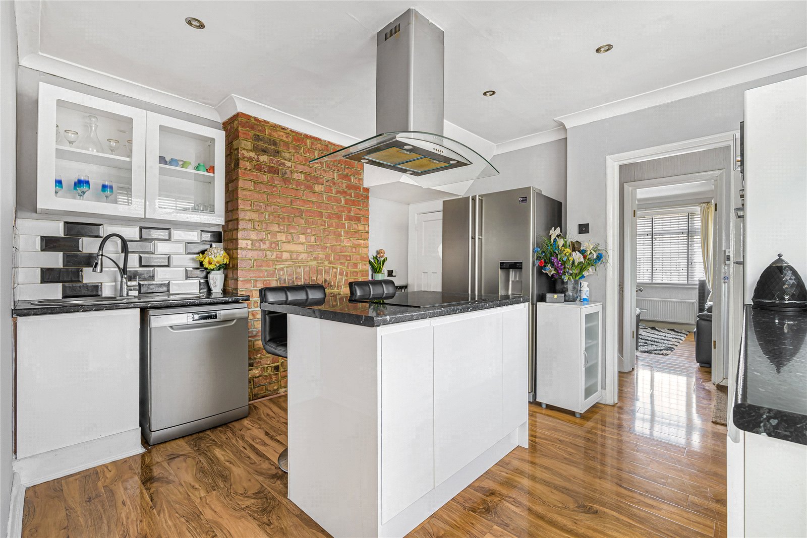 2 bedroom house for sale in Dartford | Robinson Jackson