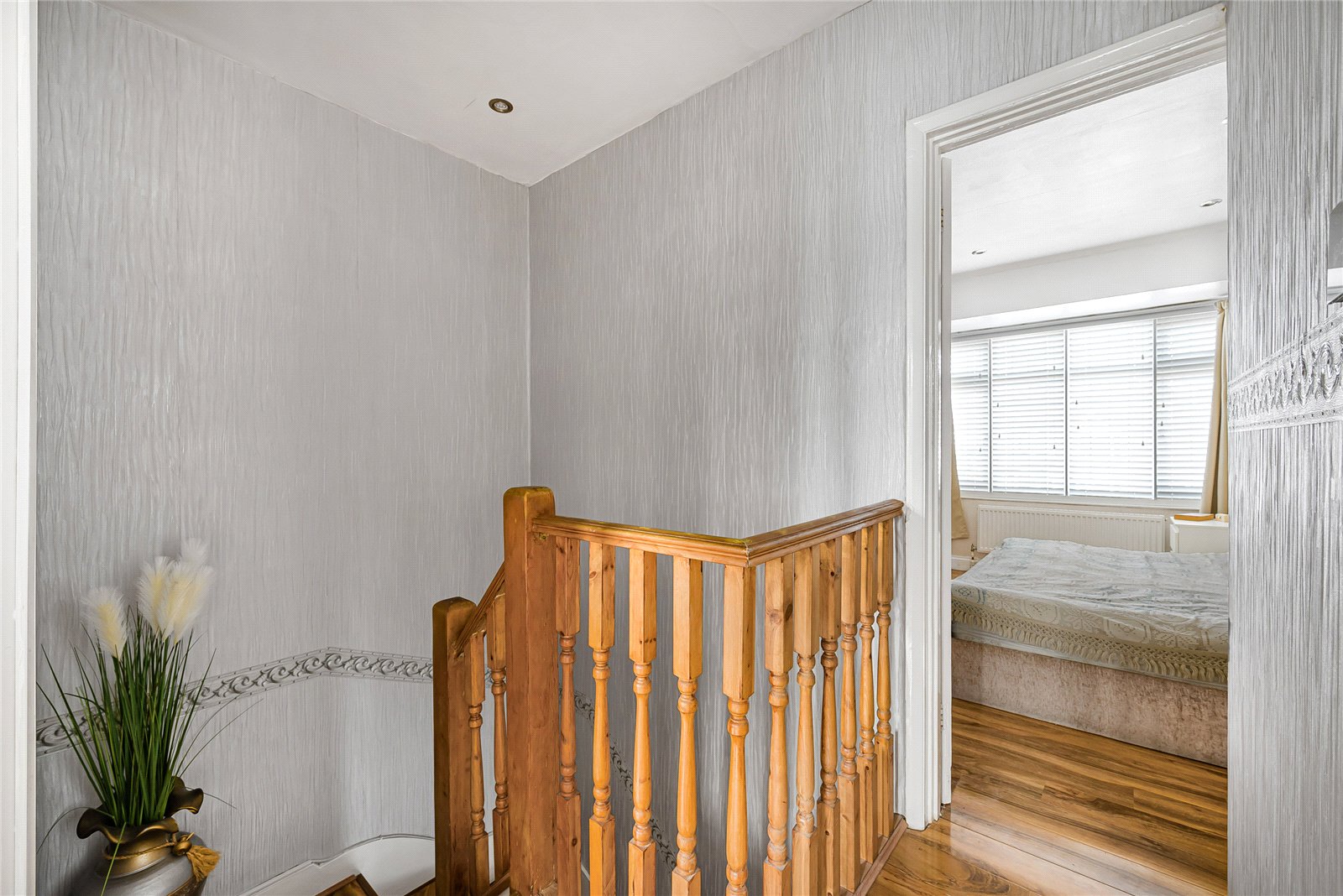 2 bedroom house for sale in Dartford | Robinson Jackson