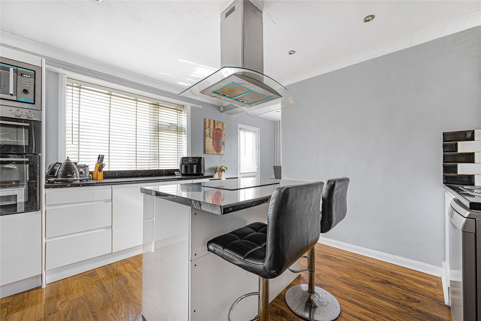 2 bedroom house for sale in Dartford | Robinson Jackson