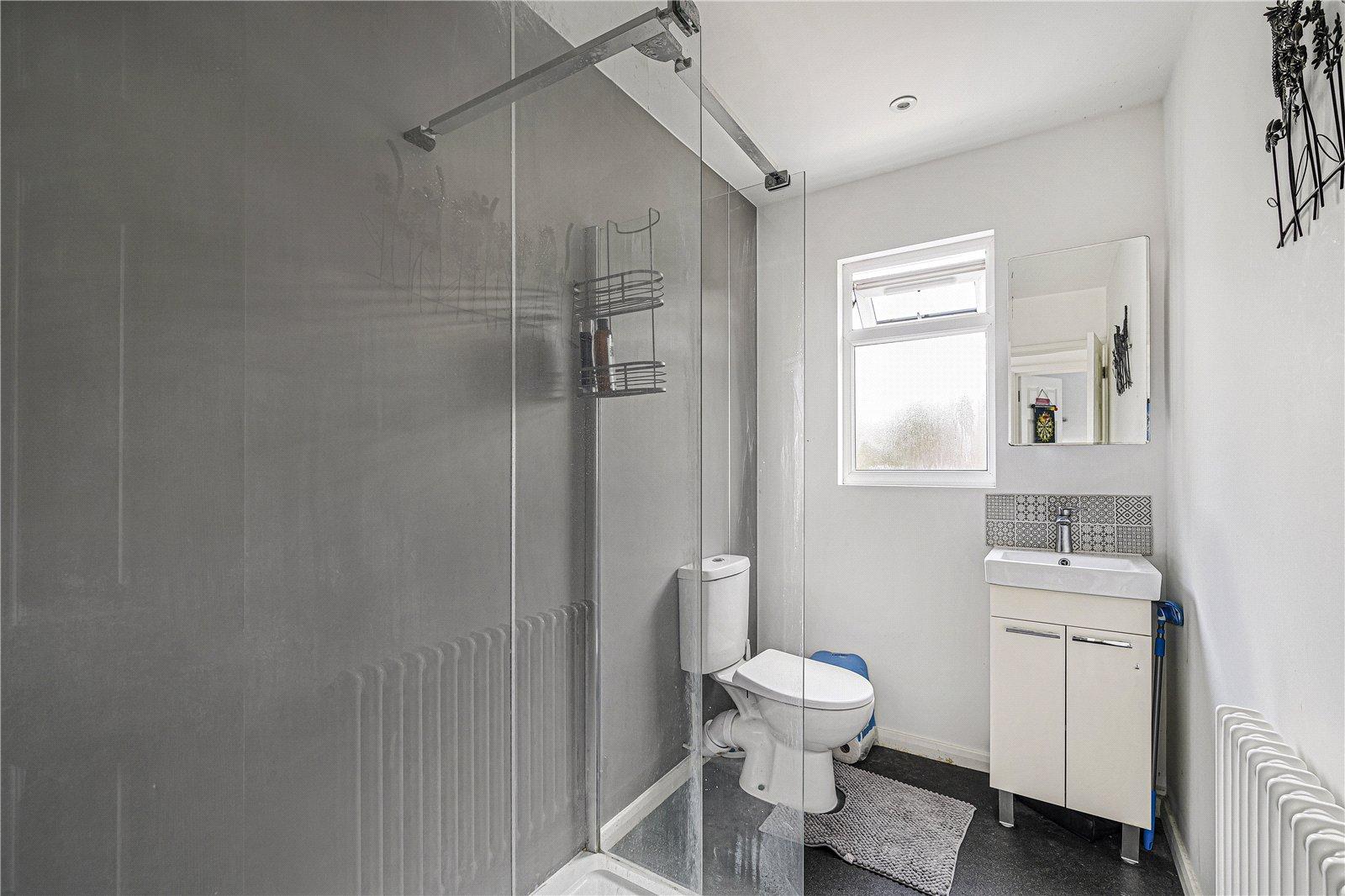 5 bedroom house for sale in Dartford | Robinson Jackson