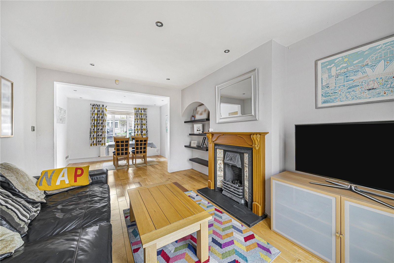 3 bedroom house for sale in Crayford | Robinson Jackson