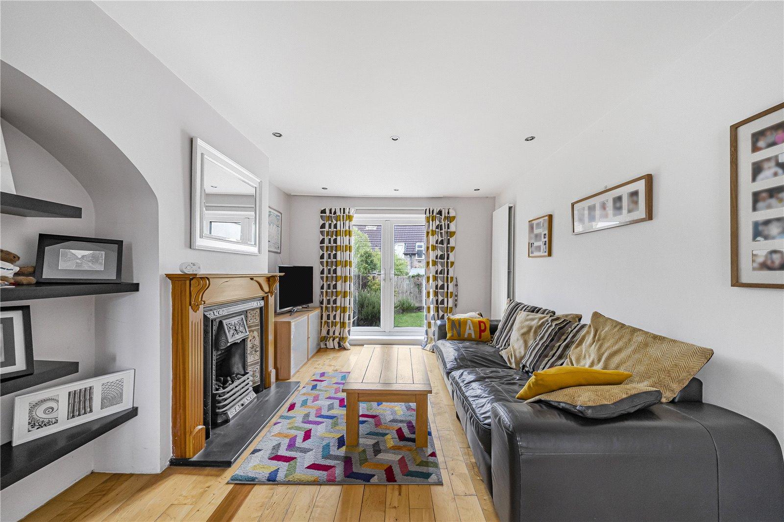 3 bedroom house for sale in Crayford | Robinson Jackson