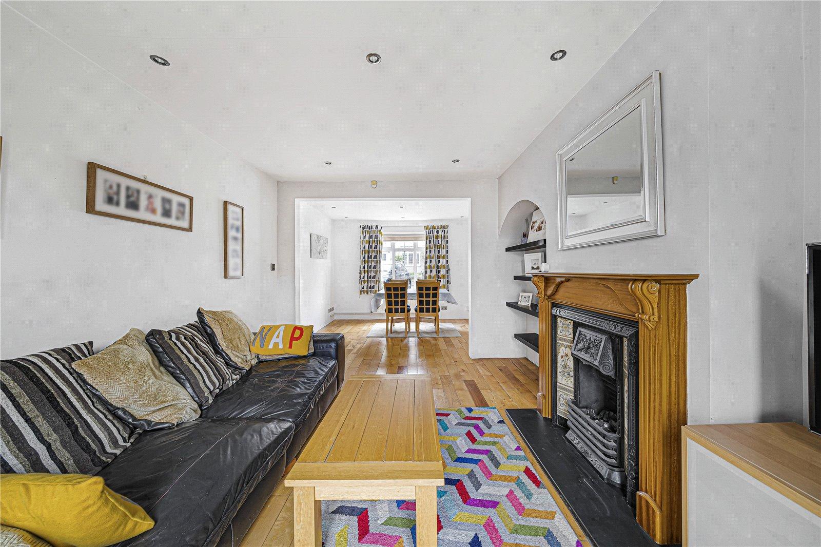 3 bedroom house for sale in Crayford | Robinson Jackson