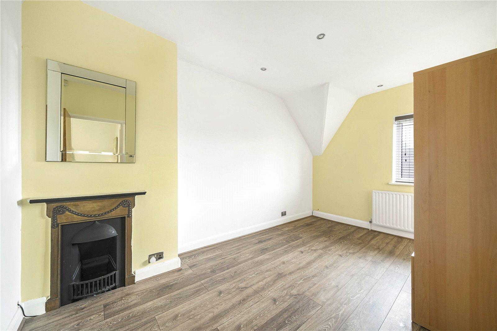3 bedroom house for sale in Crayford | Robinson Jackson