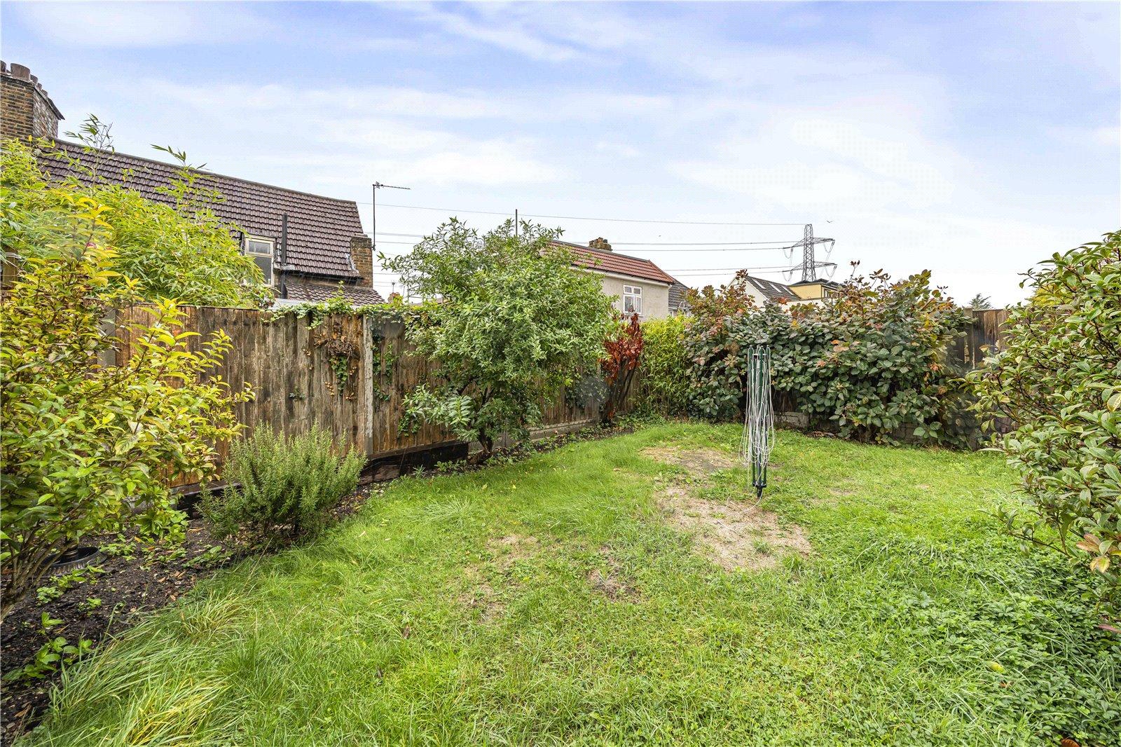 3 bedroom house for sale in Crayford | Robinson Jackson