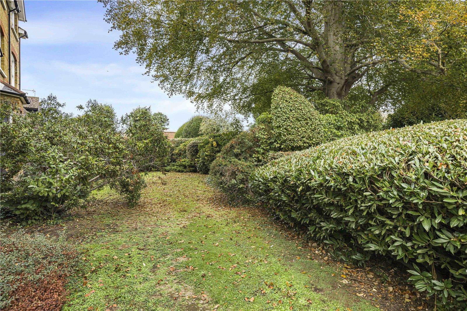 1 bedroom property for sale in West Dartford | Robinson Jackson