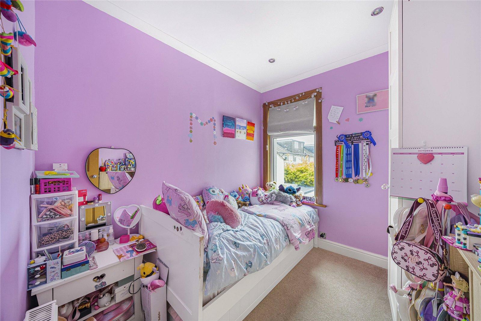2 bedroom house for sale in Dartford | Robinson Jackson