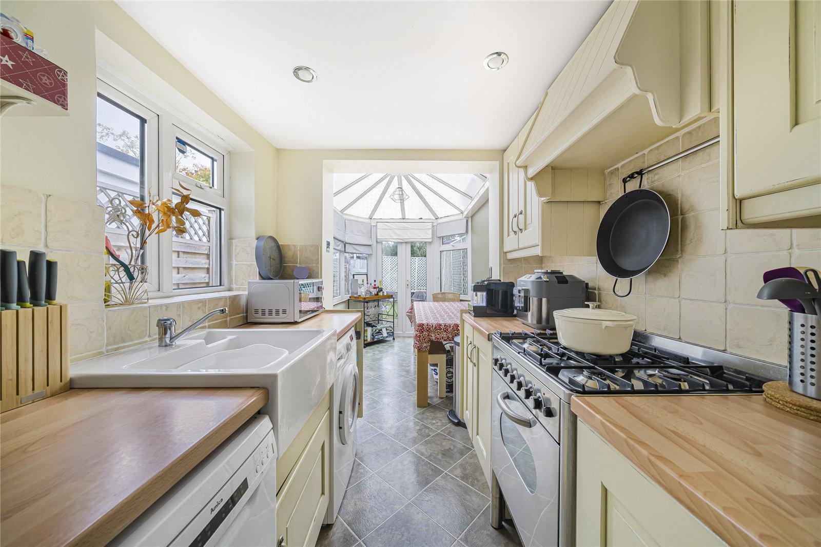 2 bedroom house for sale in Dartford | Robinson Jackson
