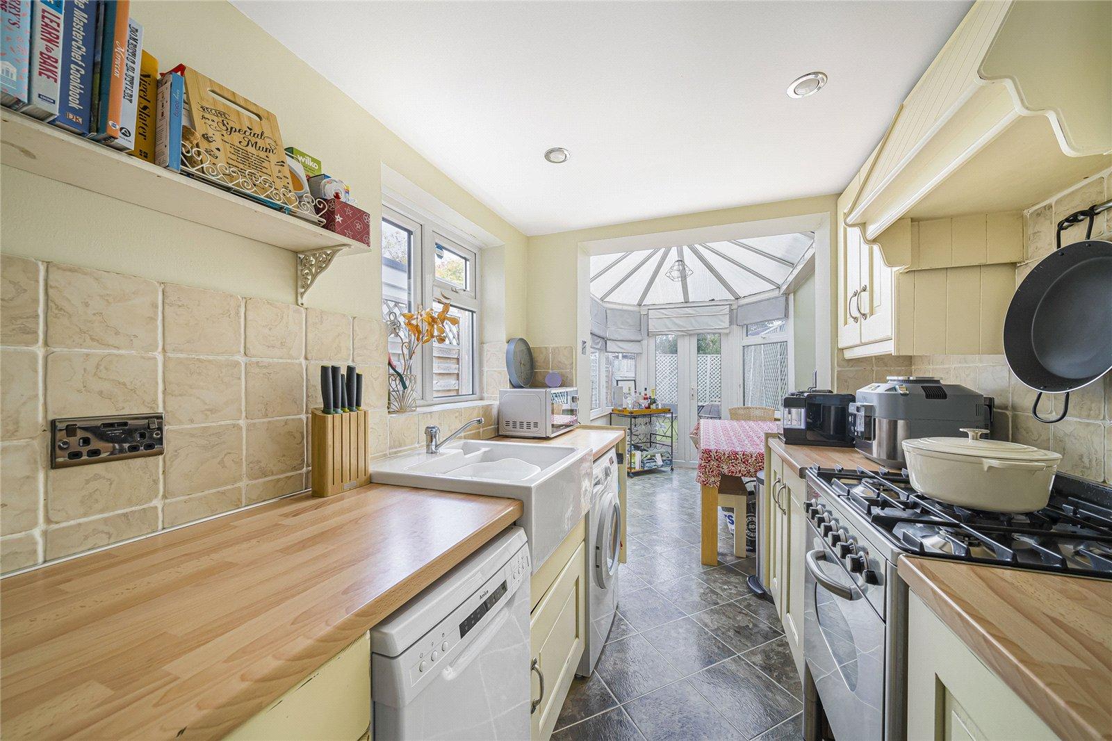 2 bedroom house for sale in Dartford | Robinson Jackson