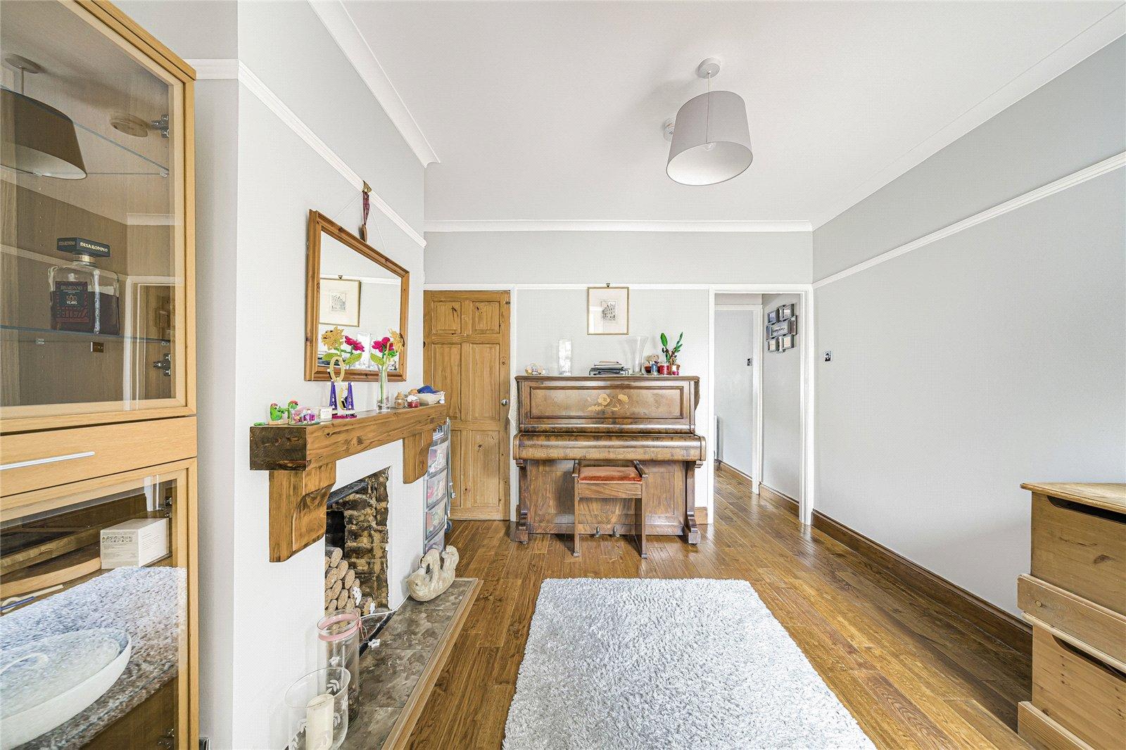 2 bedroom house for sale in Dartford | Robinson Jackson