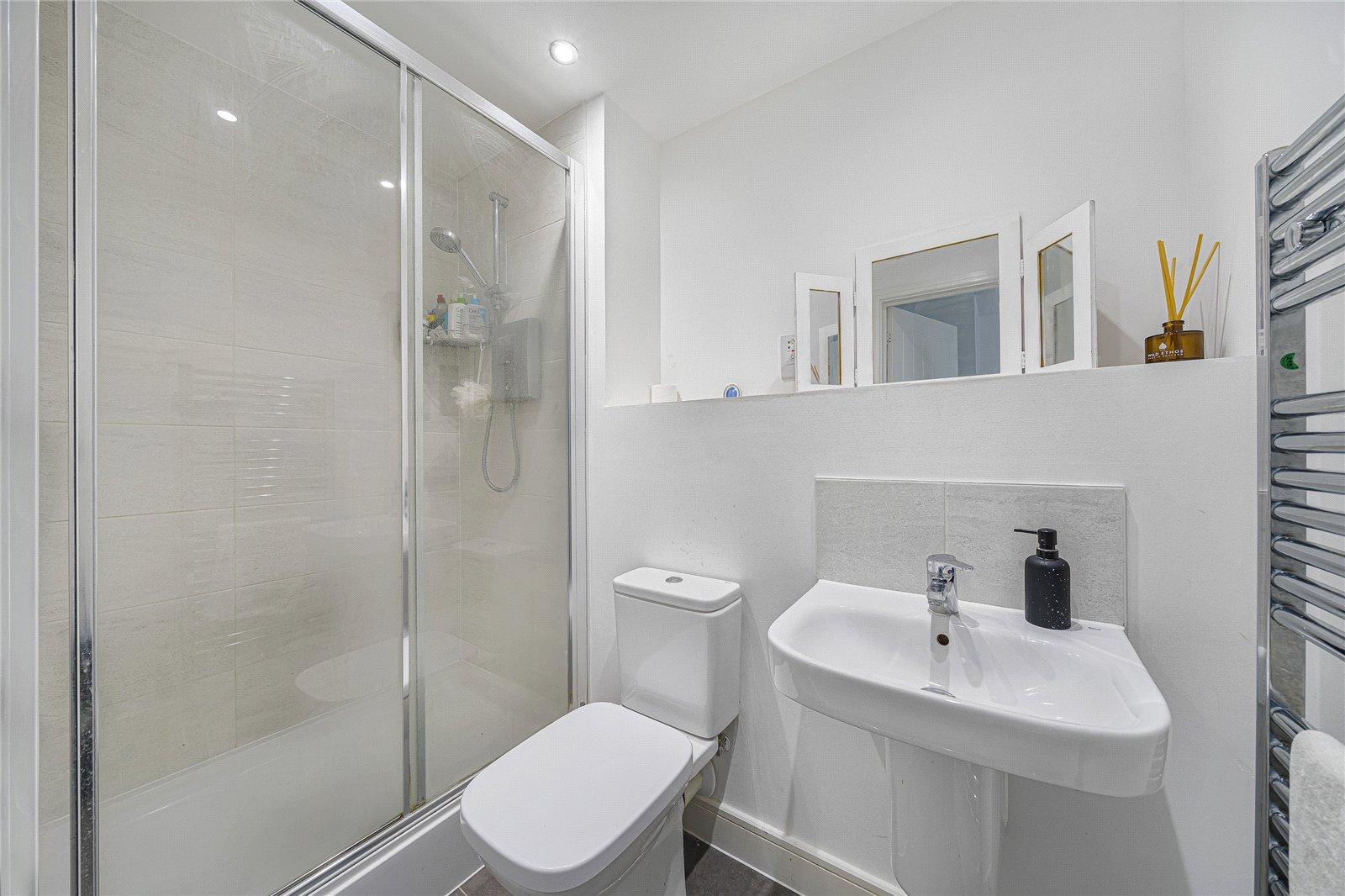 2 bedroom property for sale in Castle Hill | Robinson Jackson