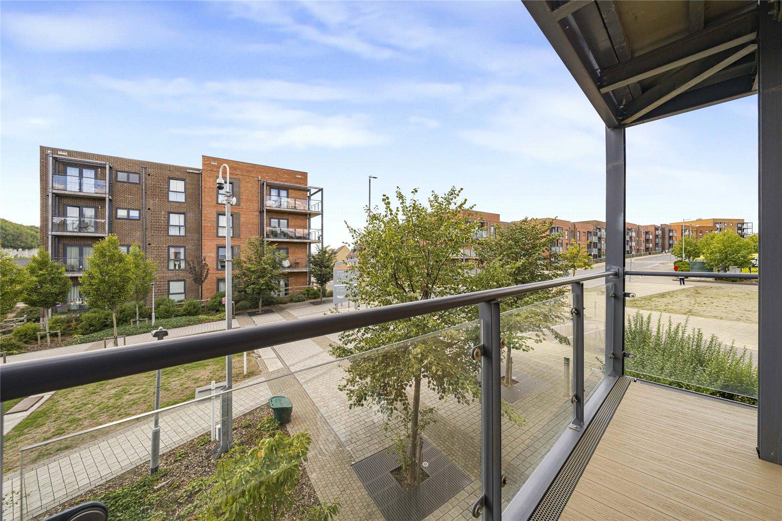 2 bedroom property for sale in Castle Hill | Robinson Jackson