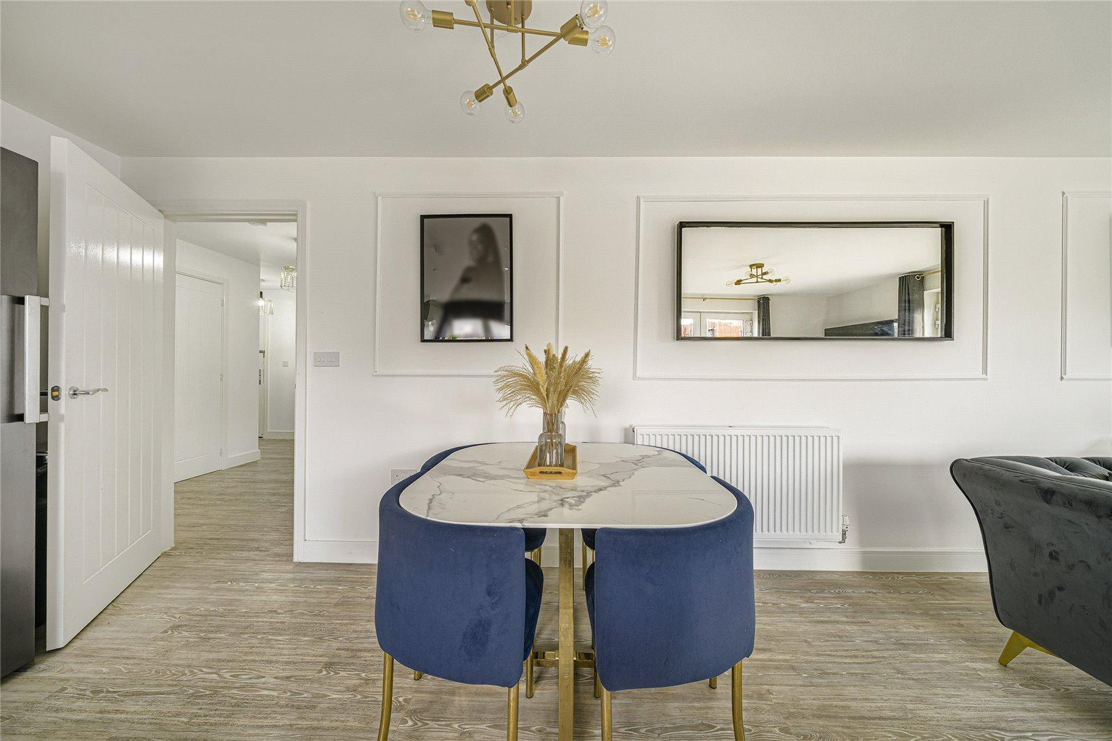 2 bedroom property for sale in Castle Hill | Robinson Jackson