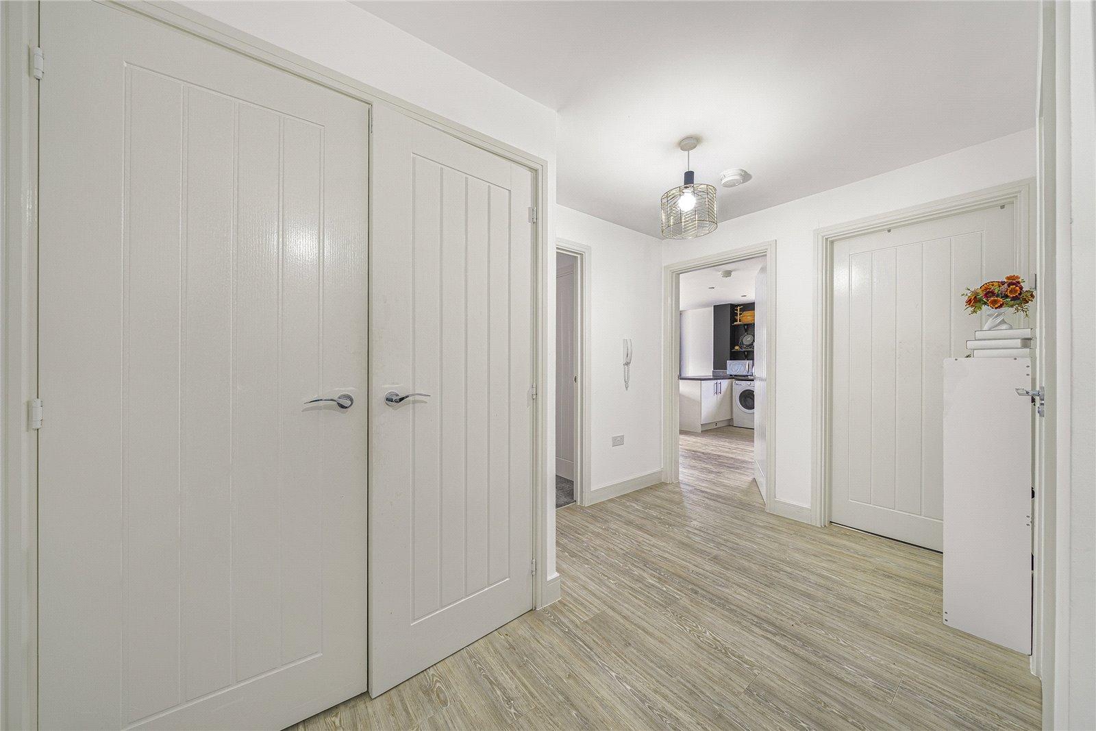 2 bedroom property for sale in Castle Hill | Robinson Jackson