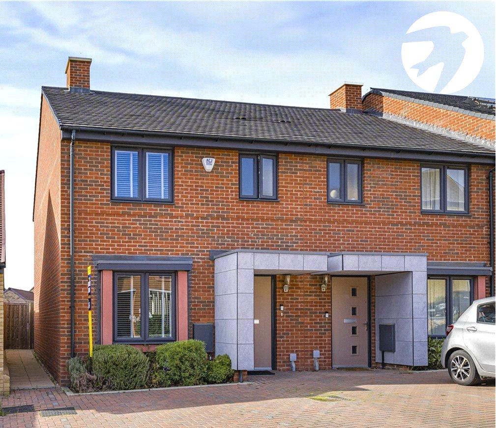 2 bedroom house for sale in Castle Hill | Robinson Jackson