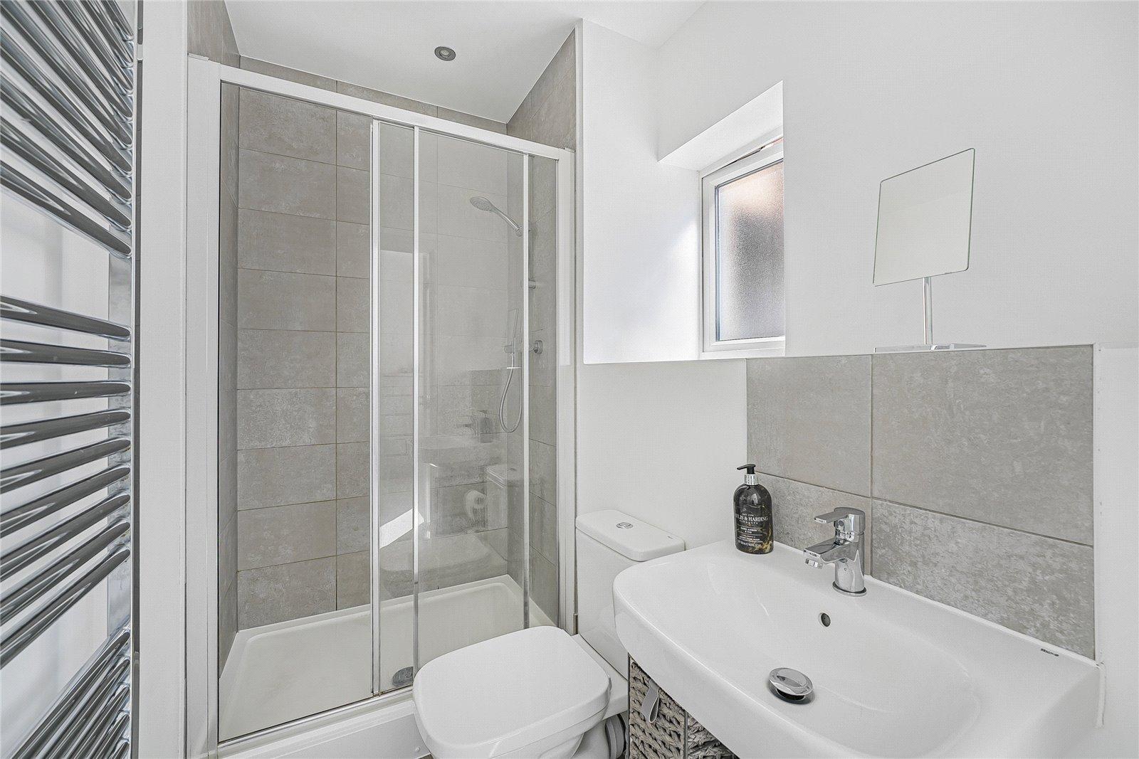 2 bedroom property for sale in Ebbsfleet Valley | Robinson Jackson