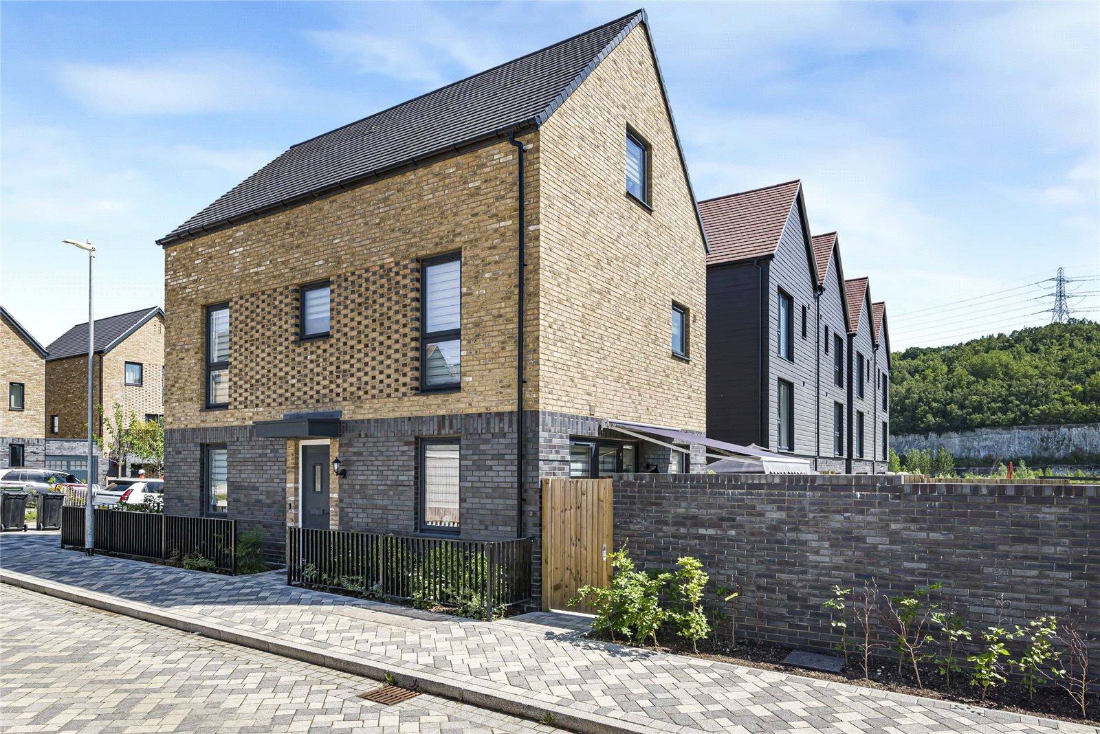 4 bedroom property for sale in Alkerden | Robinson Jackson