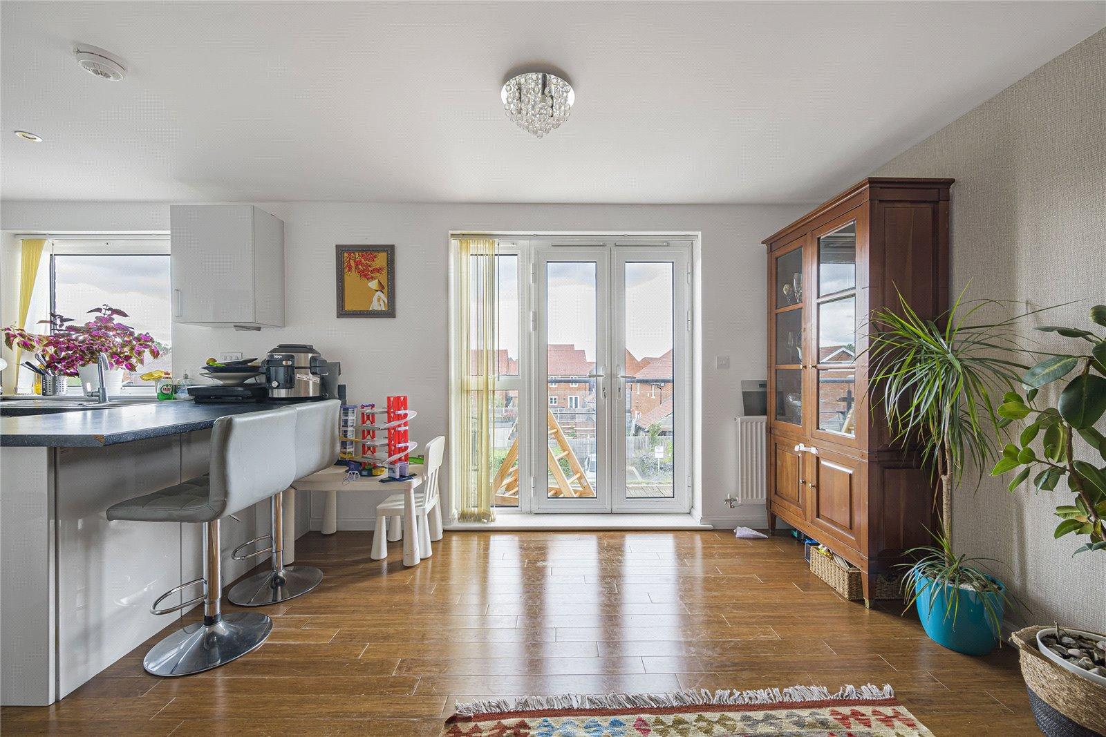 2 bedroom property for sale in Castle Hill | Robinson Jackson