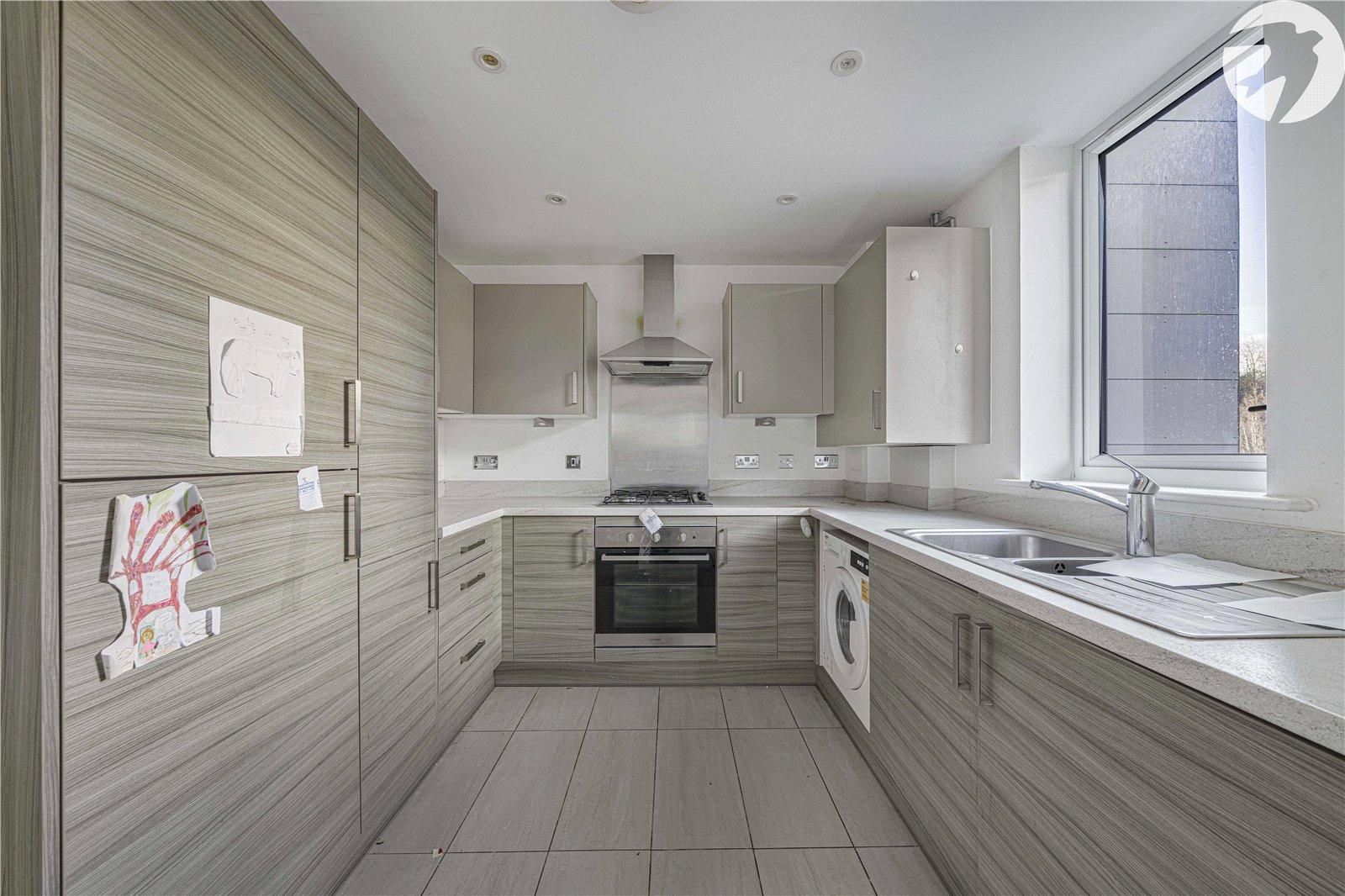2 bedroom property for sale in Castle Hill | Robinson Jackson