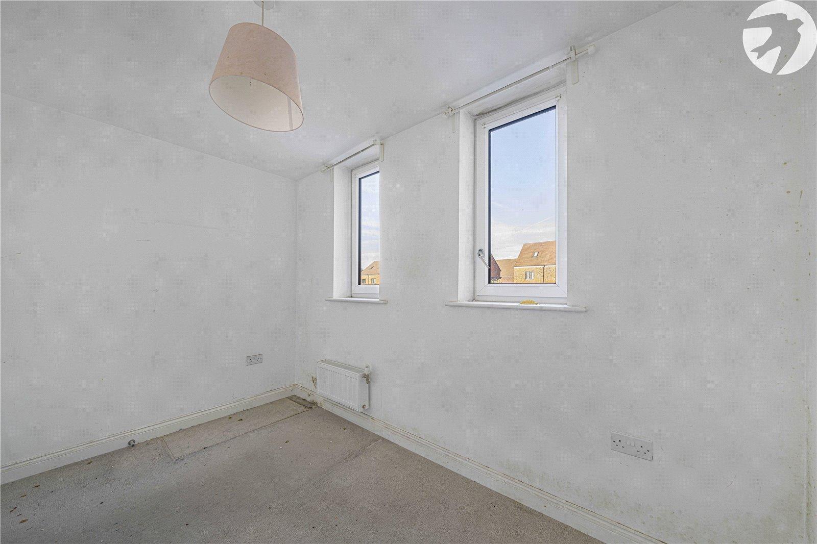 2 bedroom property for sale in Castle Hill | Robinson Jackson