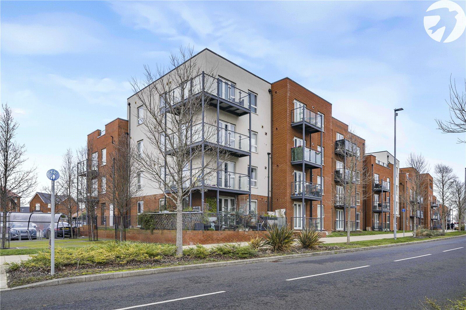2 bedroom property for sale in Castle Hill | Robinson Jackson