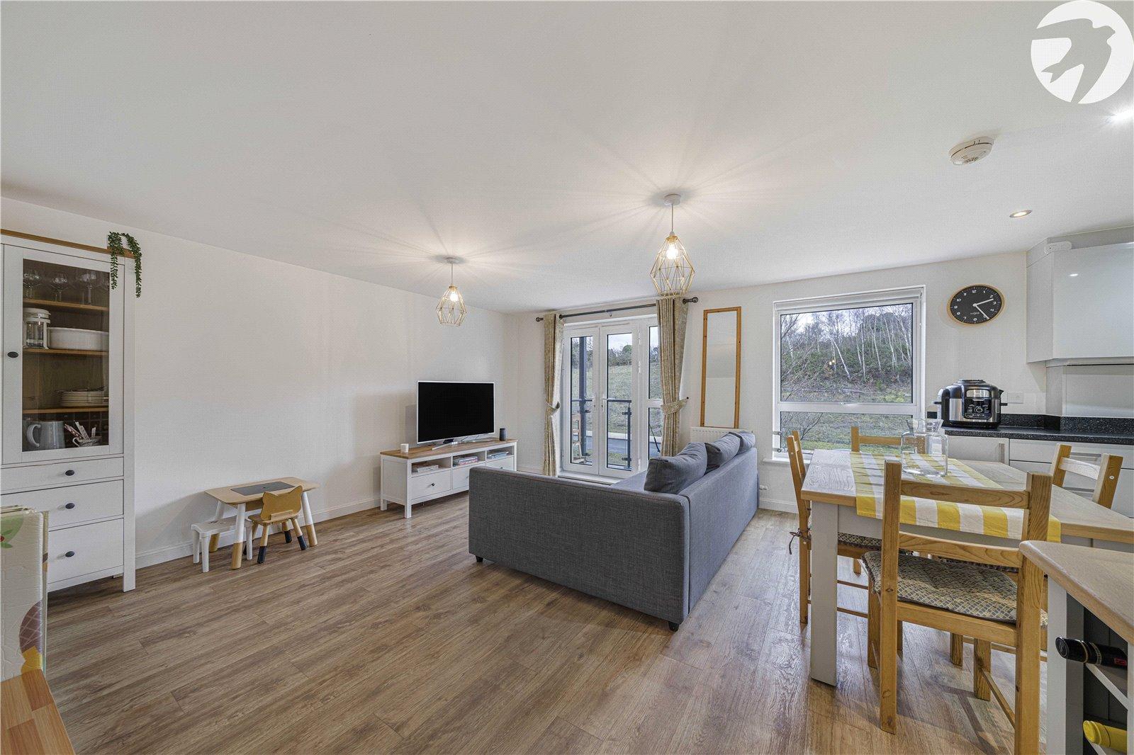 2 bedroom property for sale in Castle Hill | Robinson Jackson