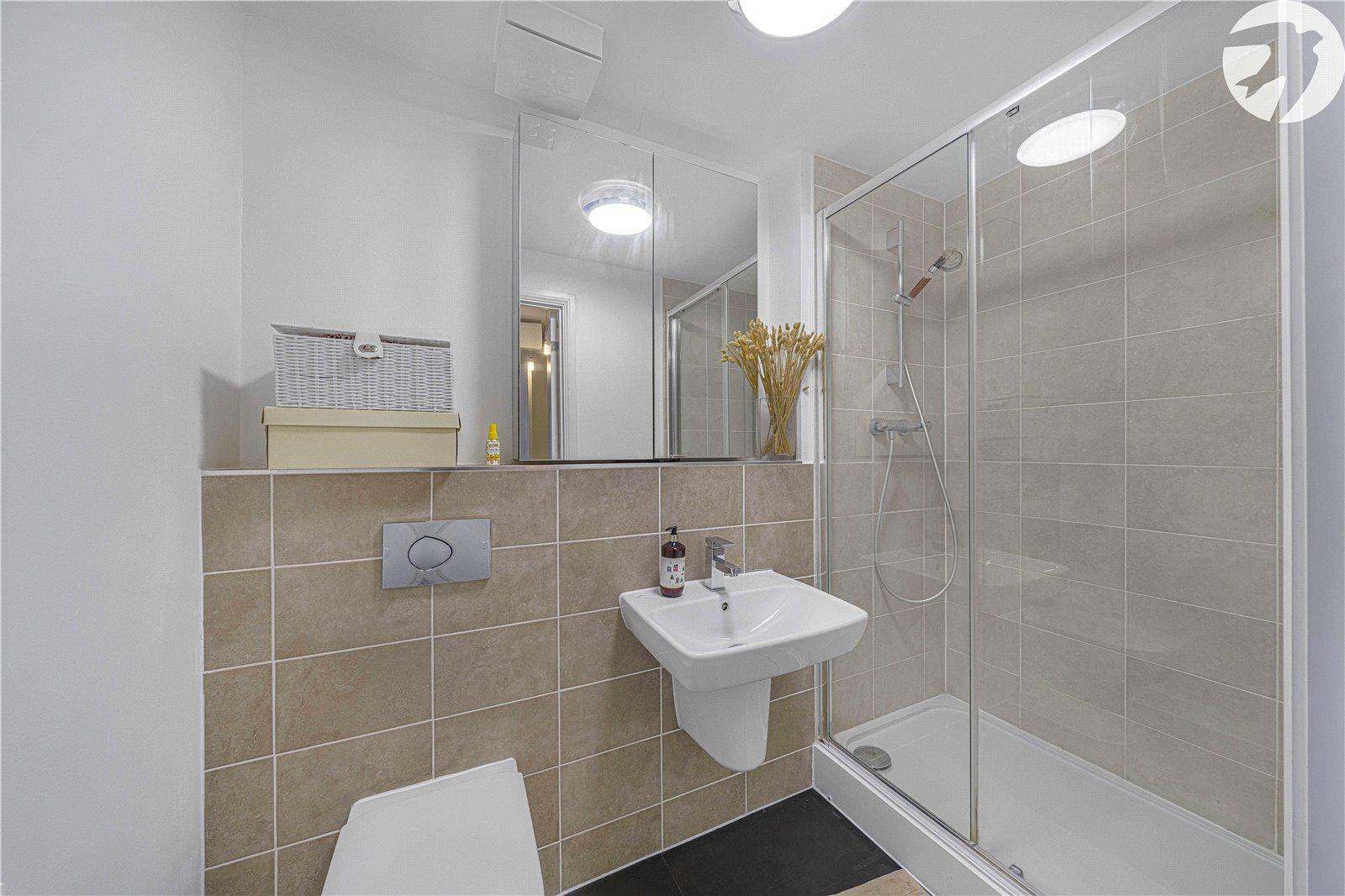 2 bedroom property for sale in Castle Hill | Robinson Jackson