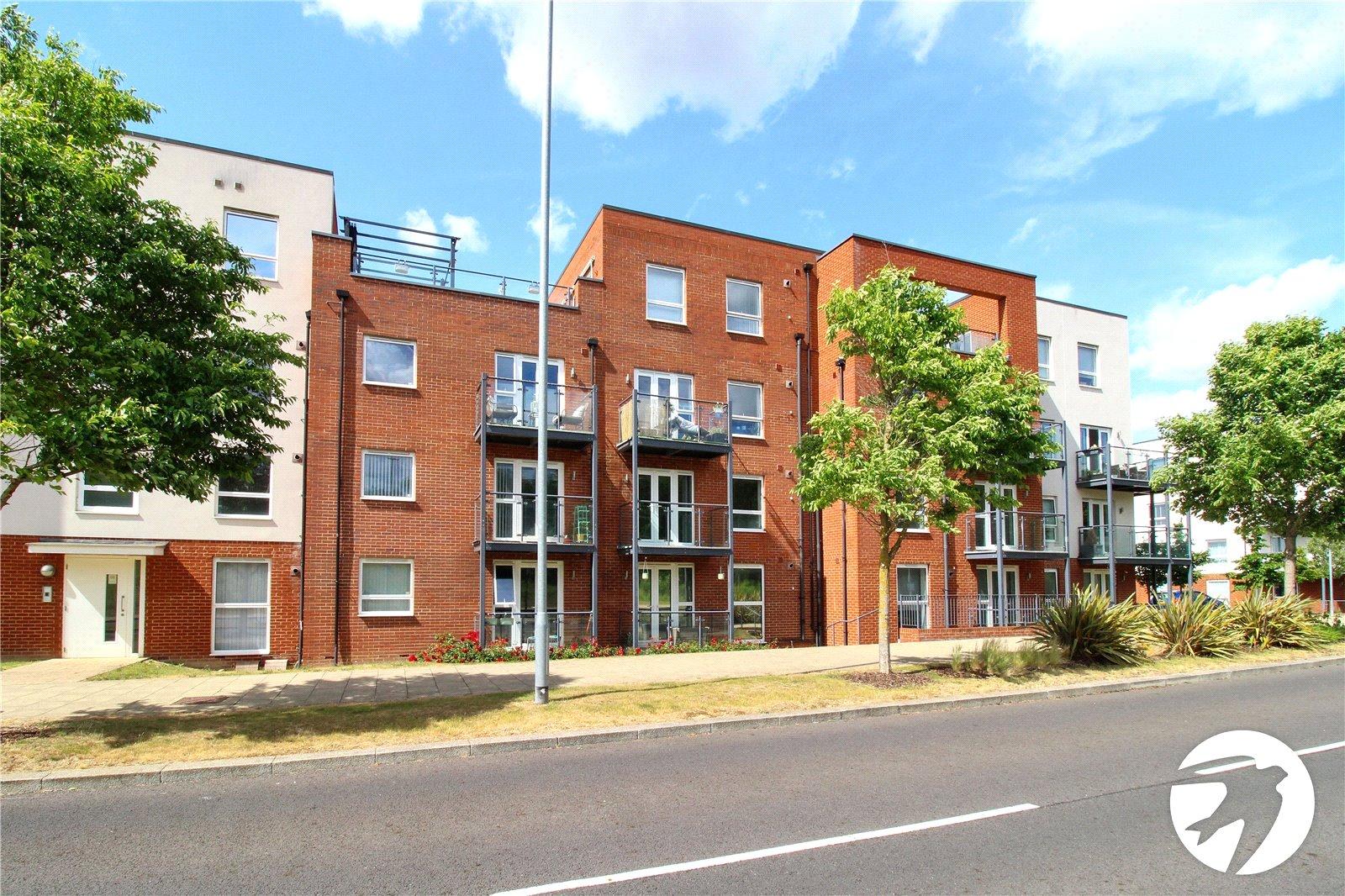 2 bedroom property for sale in Castle Hill | Robinson Jackson