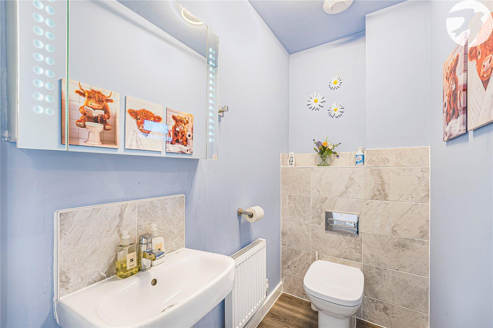 2 bedroom house for sale in Greenhithe | Robinson Jackson