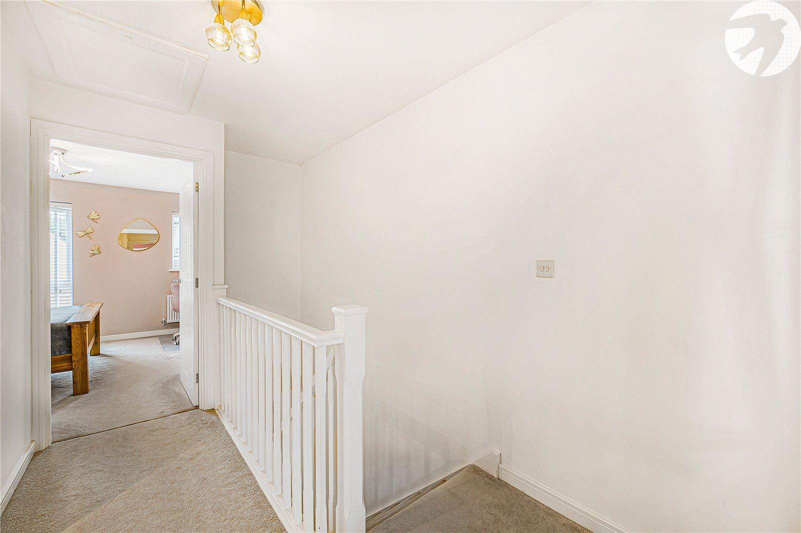 2 bedroom house for sale in Greenhithe | Robinson Jackson