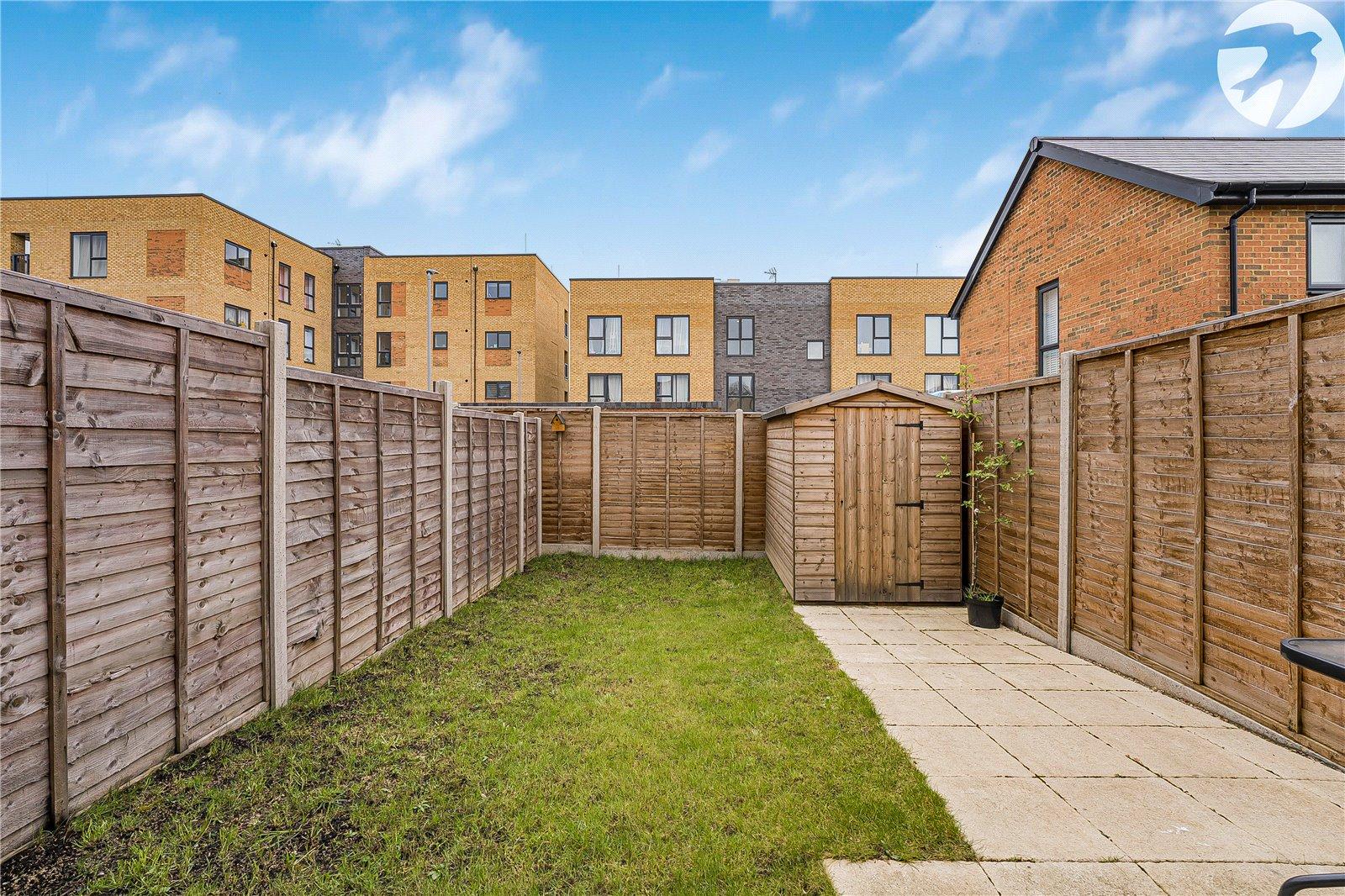 2 bedroom house for sale in Greenhithe | Robinson Jackson