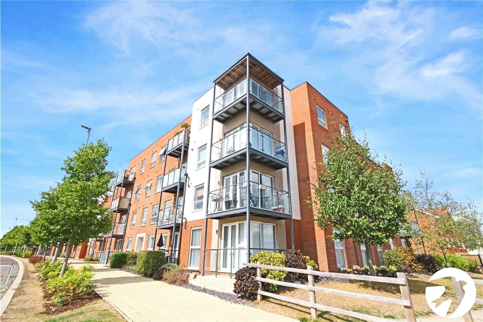 2 bedroom property for sale in Castle Hill | Robinson Jackson