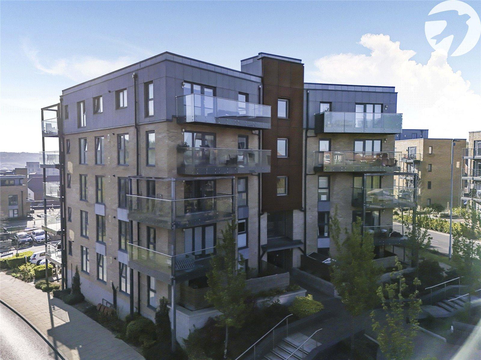 2 bedroom property for sale in Castle Hill | Robinson Jackson