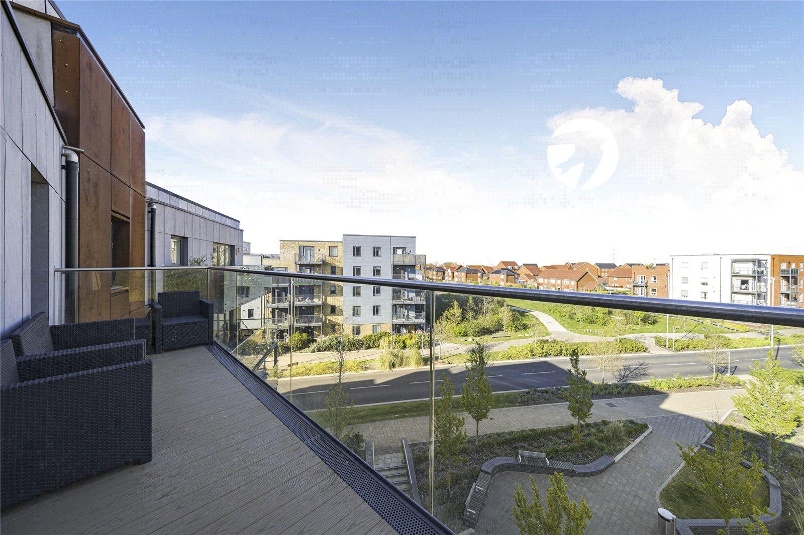 2 bedroom property for sale in Castle Hill | Robinson Jackson