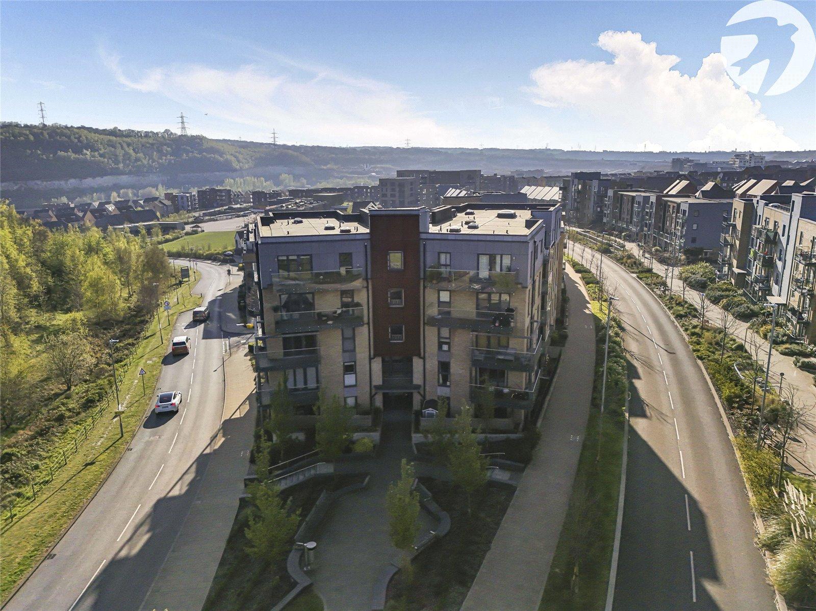 2 bedroom property for sale in Castle Hill | Robinson Jackson
