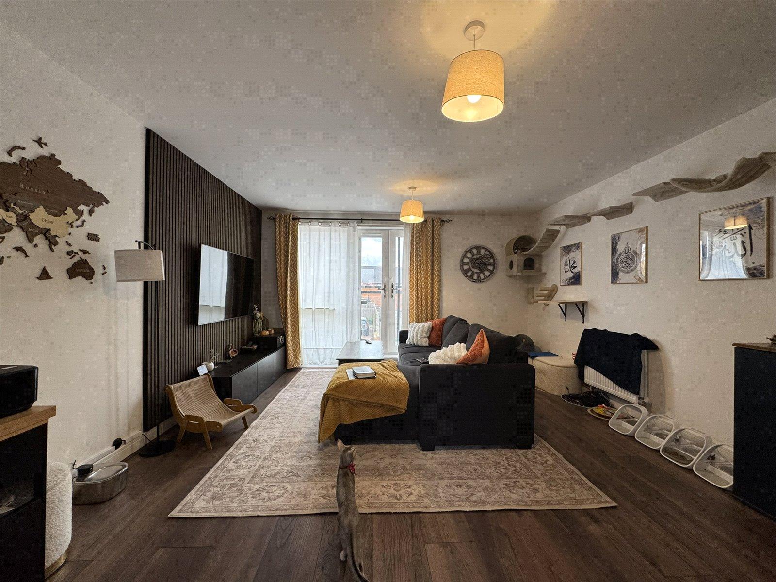 2 bedroom property for sale in Castle Hill | Robinson Jackson