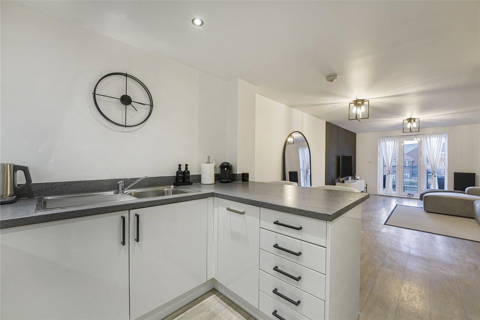 1 bedroom property for sale in Castle Hill | Robinson Jackson