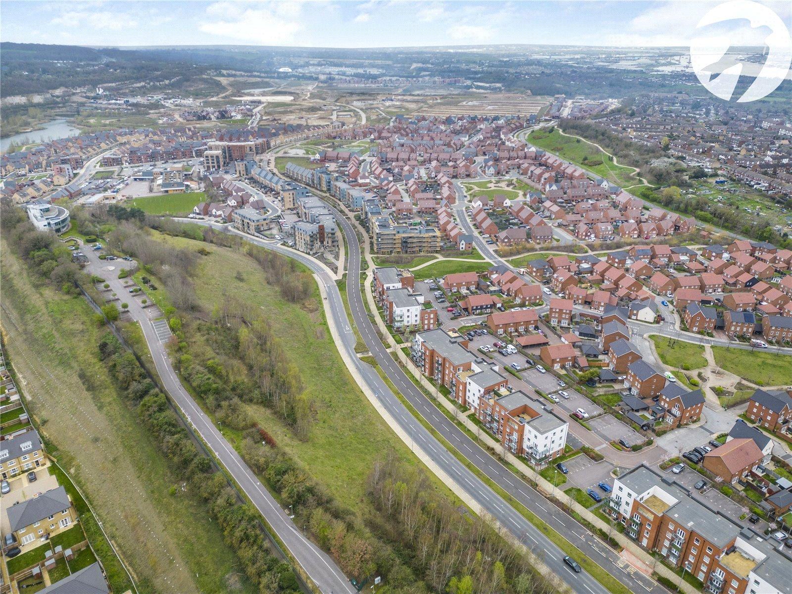 1 bedroom property for sale in Castle Hill | Robinson Jackson