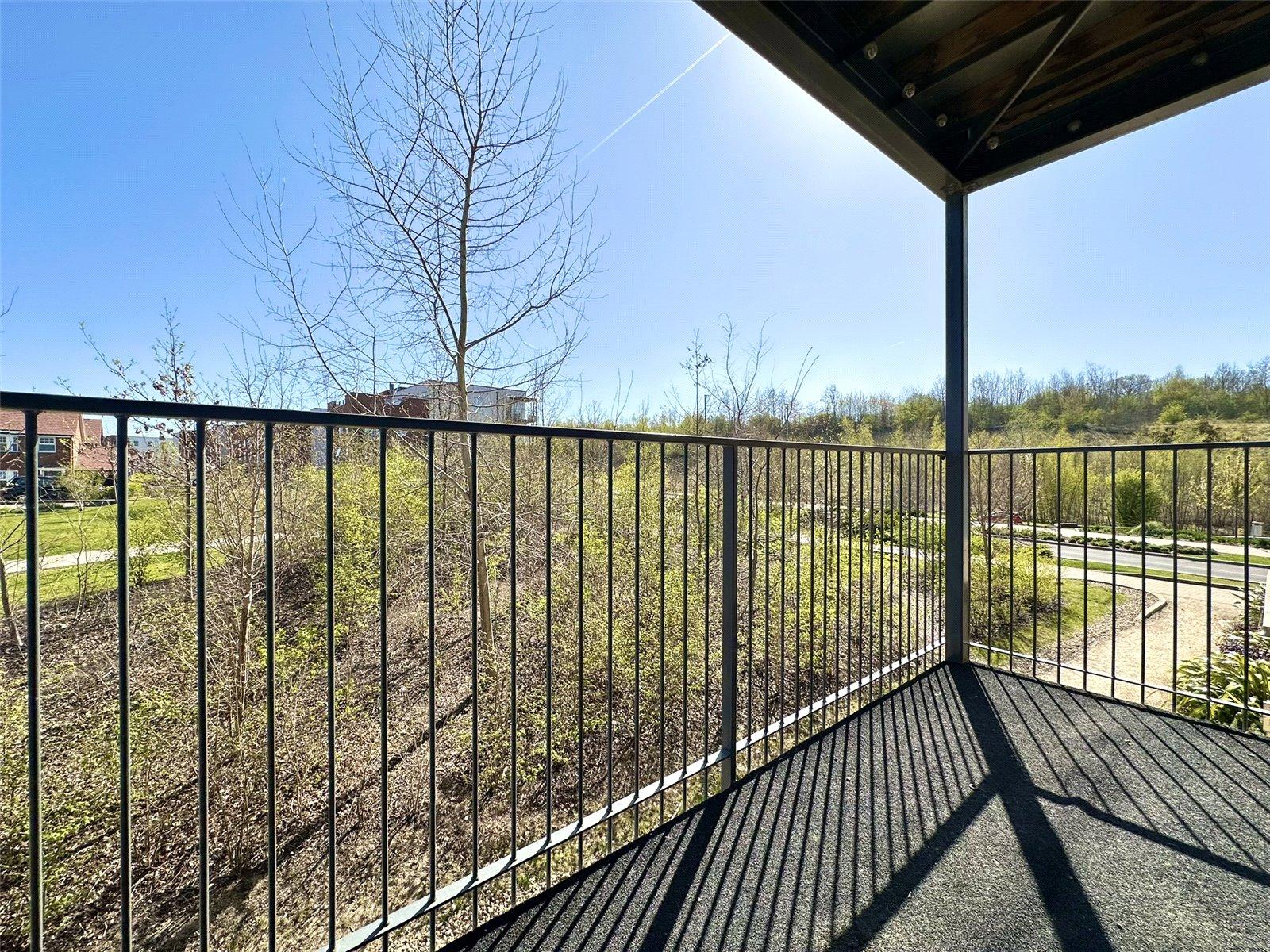 2 bedroom property for sale in Castle Hill | Robinson Jackson