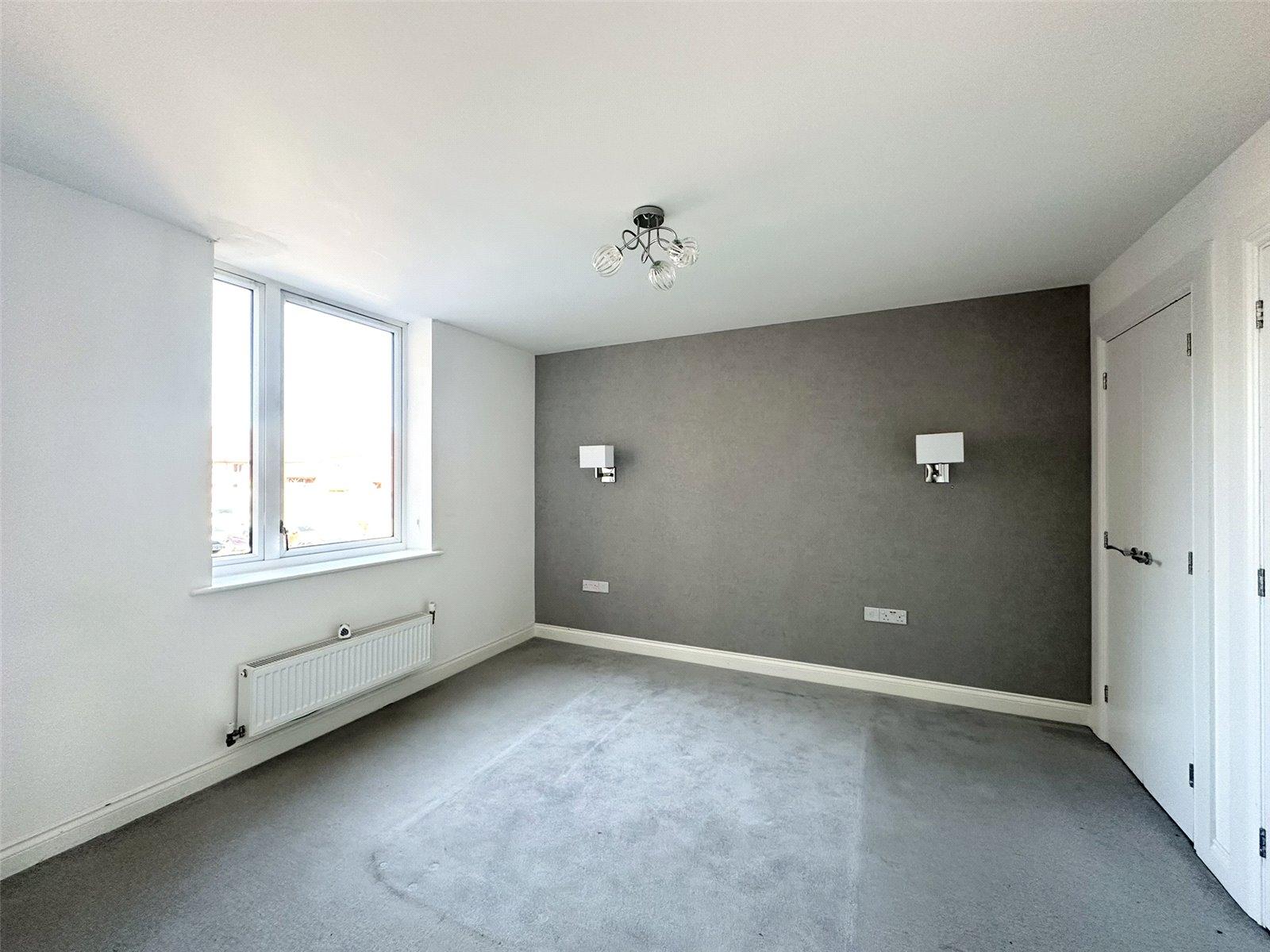 2 bedroom property for sale in Castle Hill | Robinson Jackson