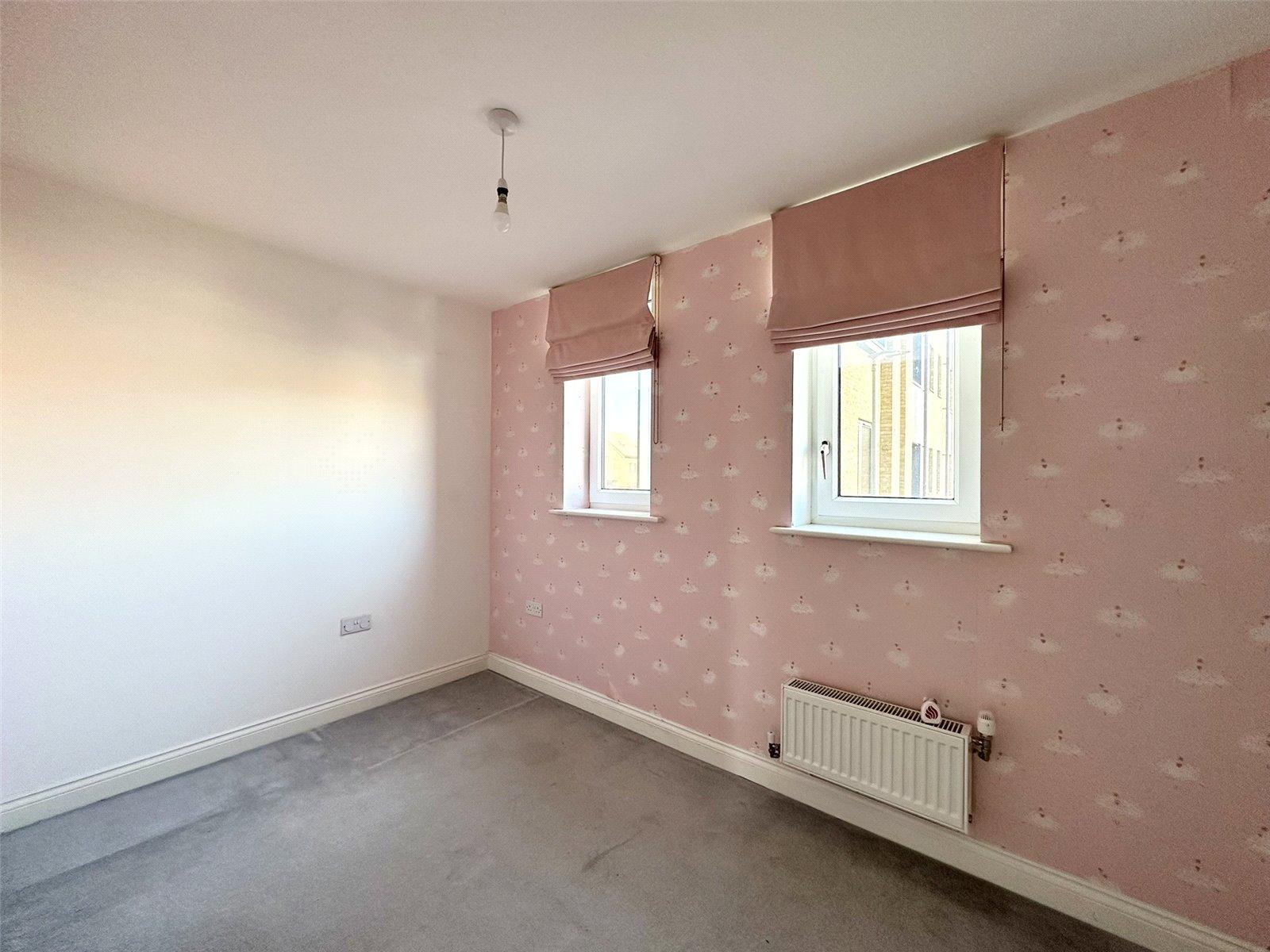 2 bedroom property for sale in Castle Hill | Robinson Jackson